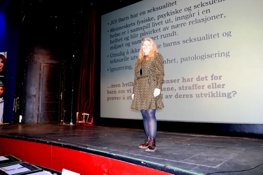 - Når studentene tydelig etterlyser mer, gir det jo drivkraft til å fortsette og se muligheter for å utikle temauka videre, sier Elisabeth Walsøe Lehn fra DMMH.